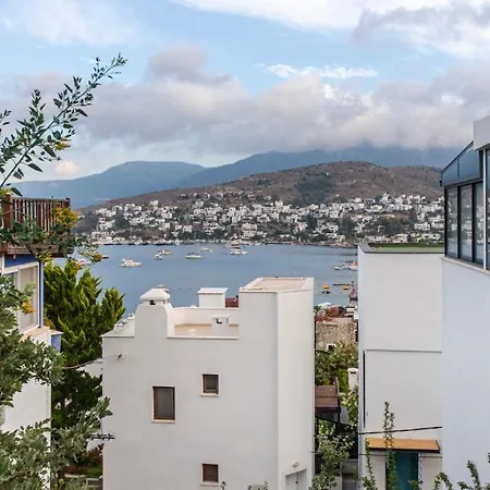 فيلة House Sea View Tuerkbuekue