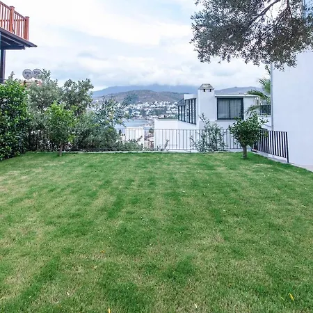 House Sea View Tuerkbuekue * بودروم