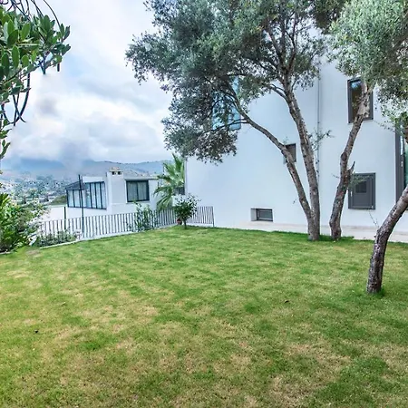 House Sea View Tuerkbuekue بودروم