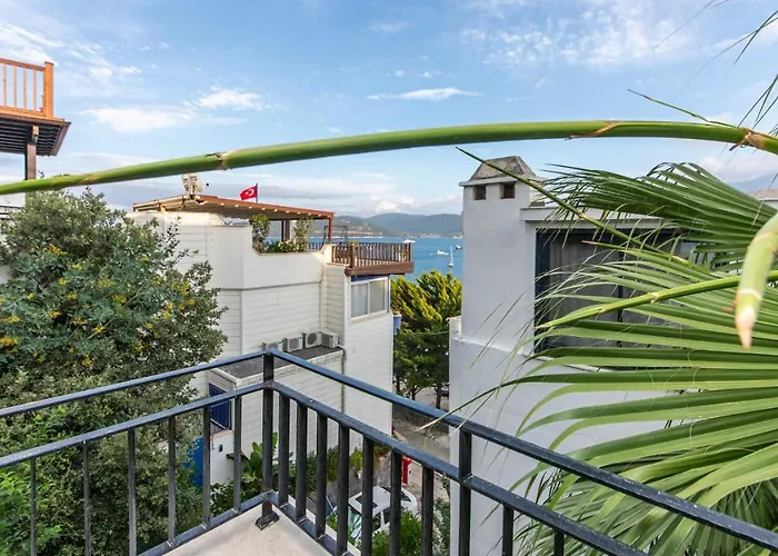 Willa House Sea View Tuerkbuekue *