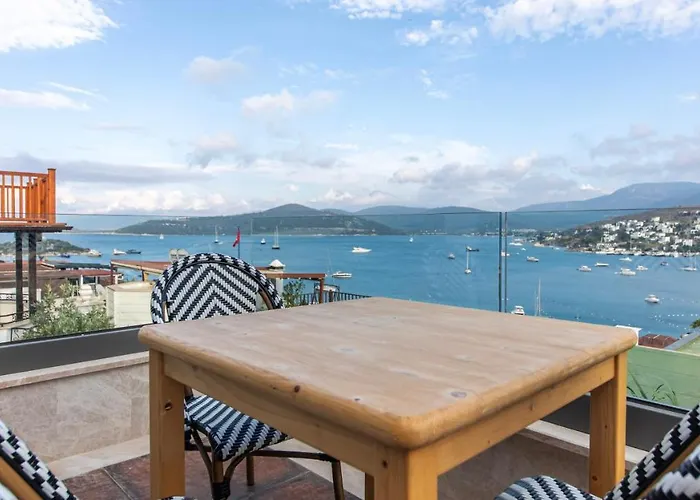 House Sea View Tuerkbuekue Willa *