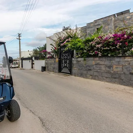 Villa House Sea View Tuerkbuekue