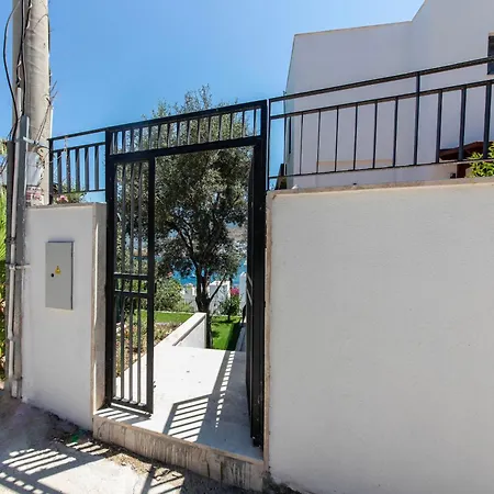 House Sea View Tuerkbuekue *