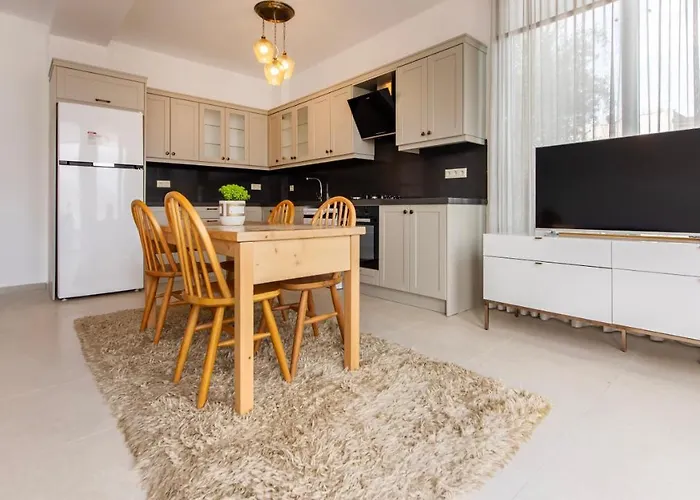 House Sea View Tuerkbuekue בודרום